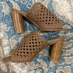 villa rouge ‘pattie’ woven mules